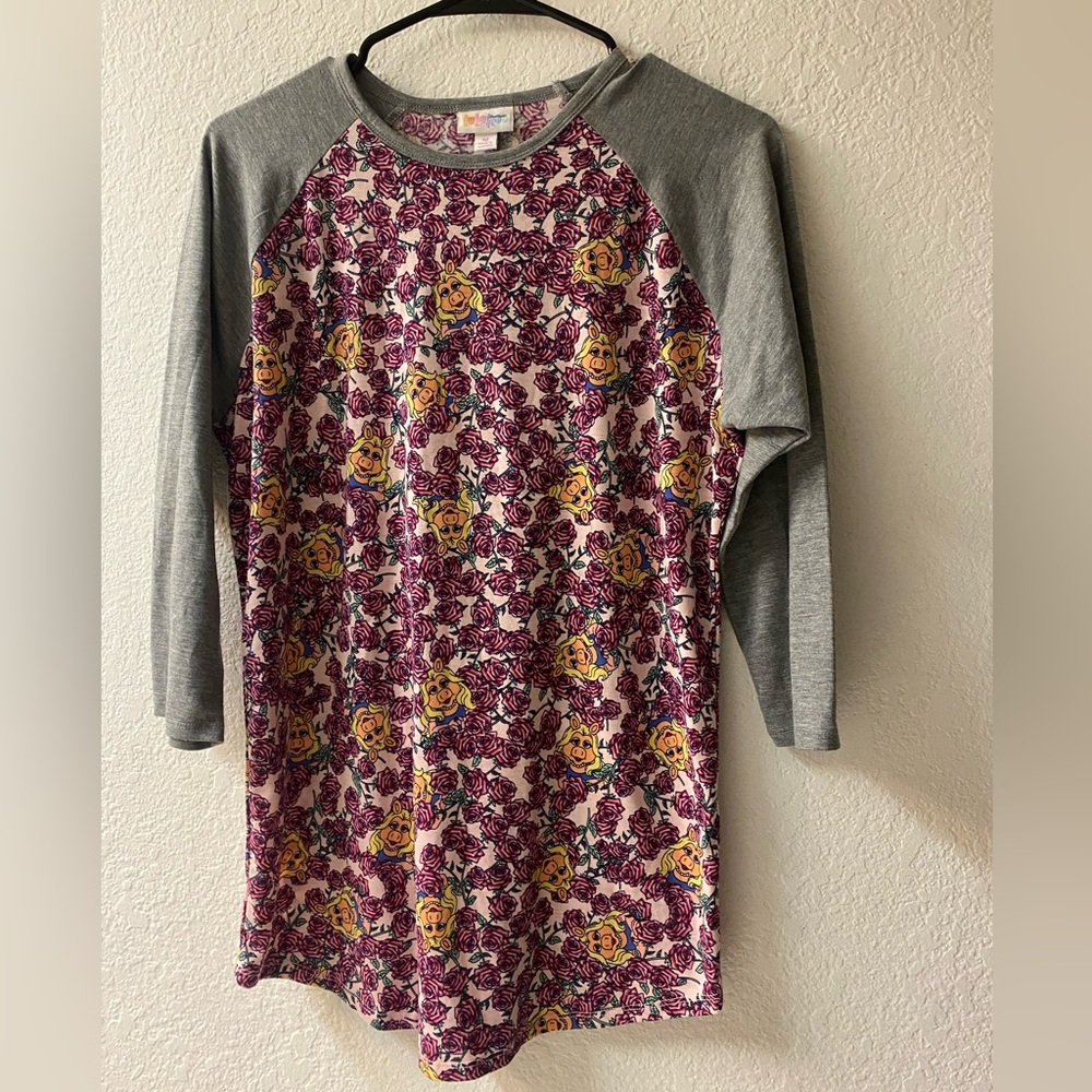Lularoe medium Ms shirt